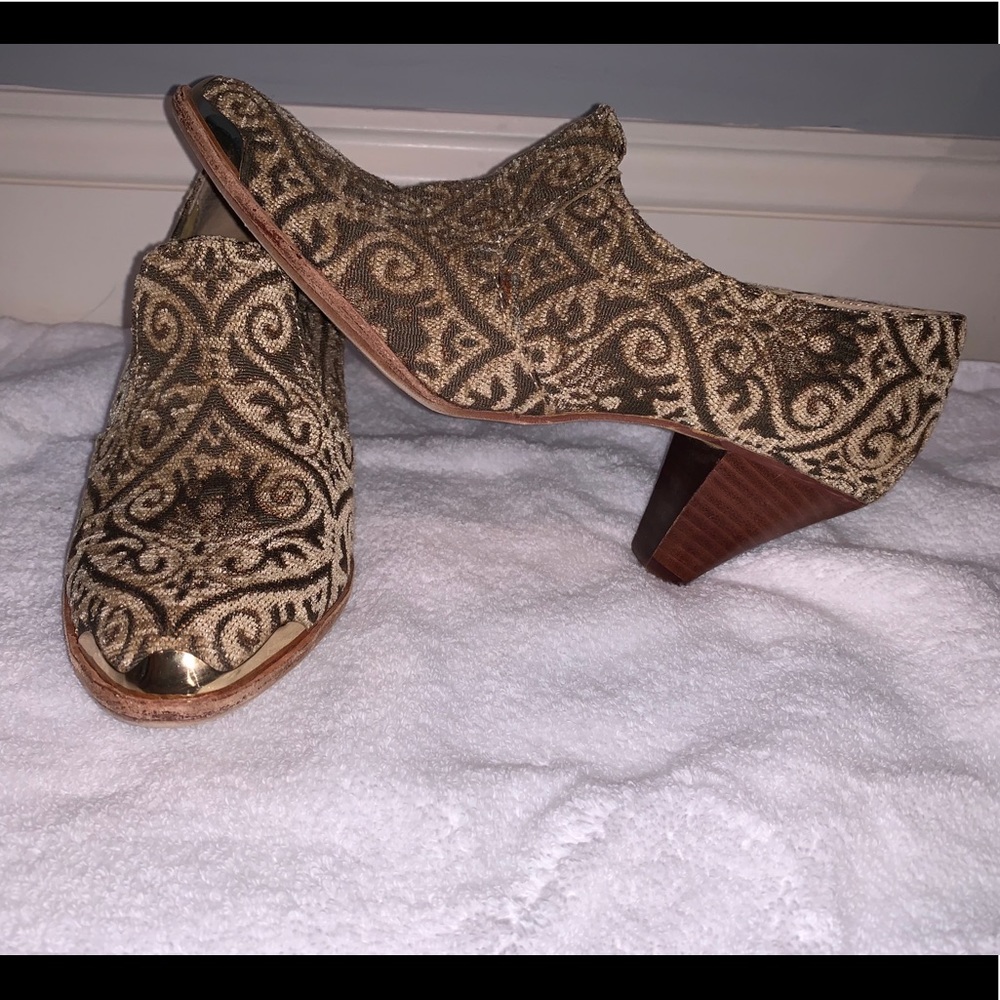VINATAGE Western Booties